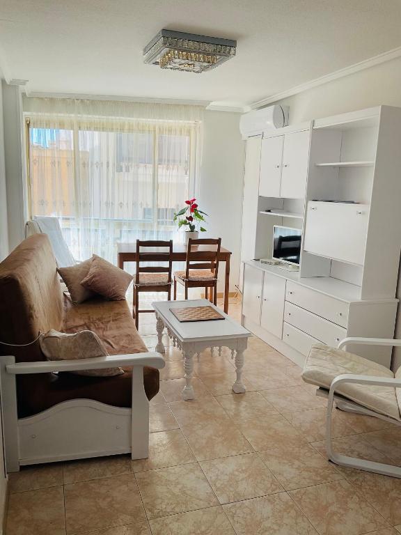 Apartments in the Center of Santa Pola - 4
