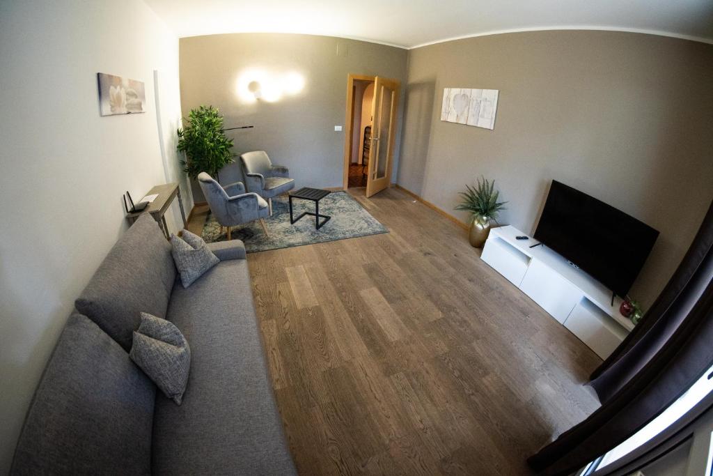 Flow Apartments Karl Wolf Park - 2
