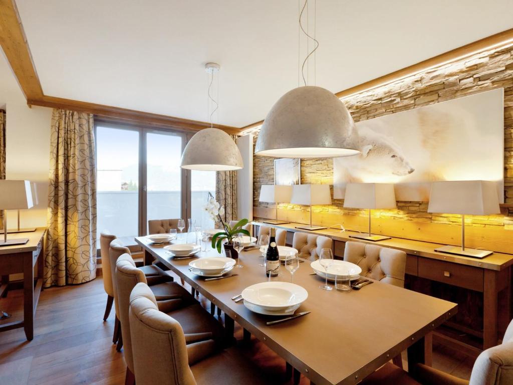 Appartement contemporain 12 pers à Courchevel avec parking - FR-1-562-58 - 2