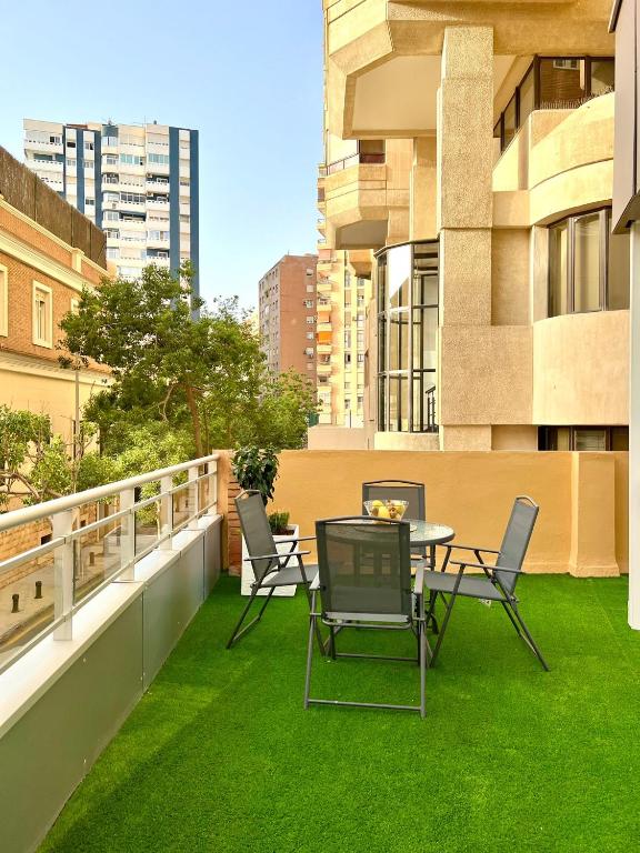 Malagueta beach II & Private Terrace by ELE Apartments - 2