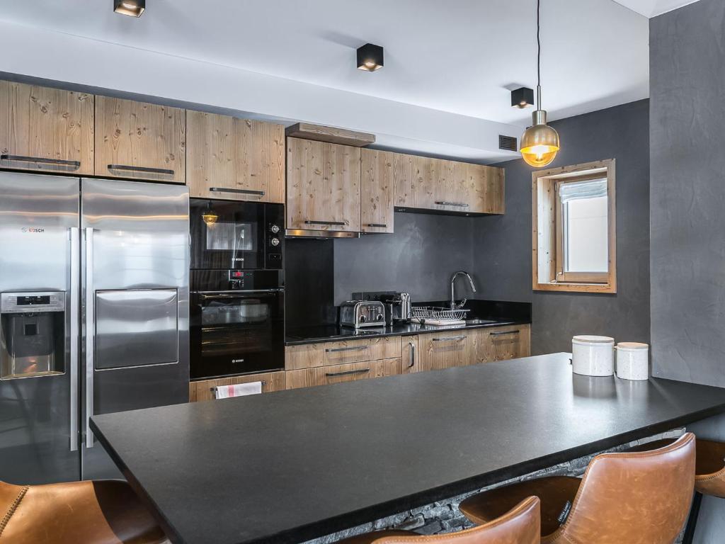 Appartement spacieux, cosy avec cheminée, proche pistes et école de ski, idéal pour familles - FR-1-567-12 - 2