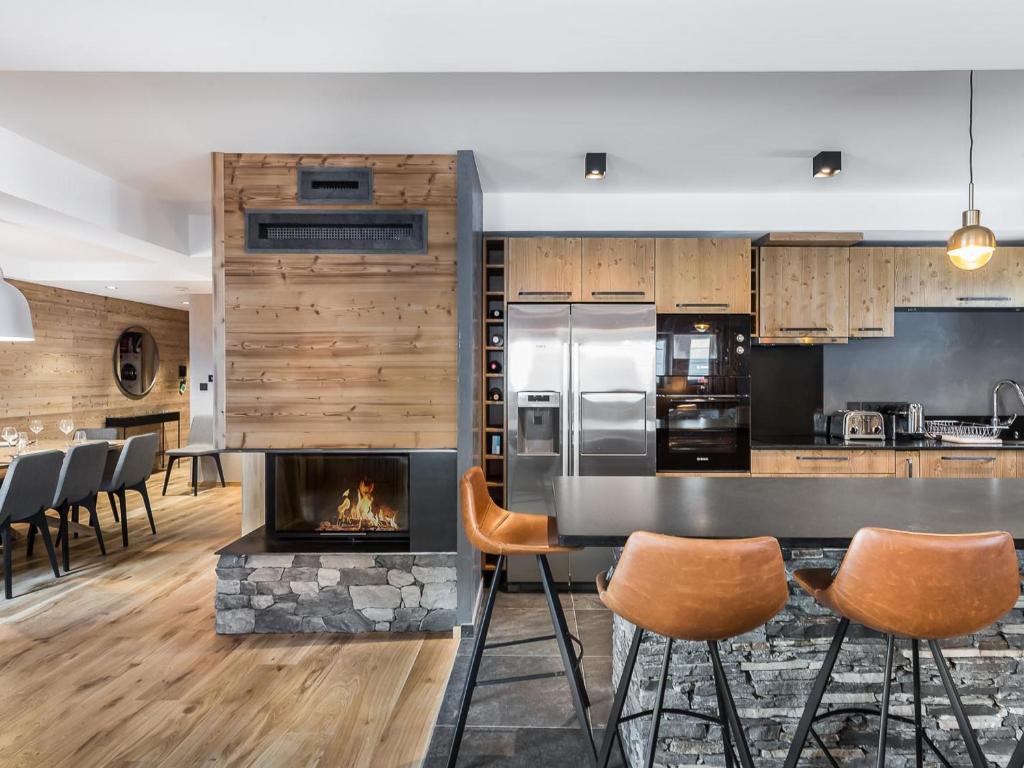 Appartement spacieux, cosy avec cheminée, proche pistes et école de ski, idéal pour familles - FR-1-567-12 - 3