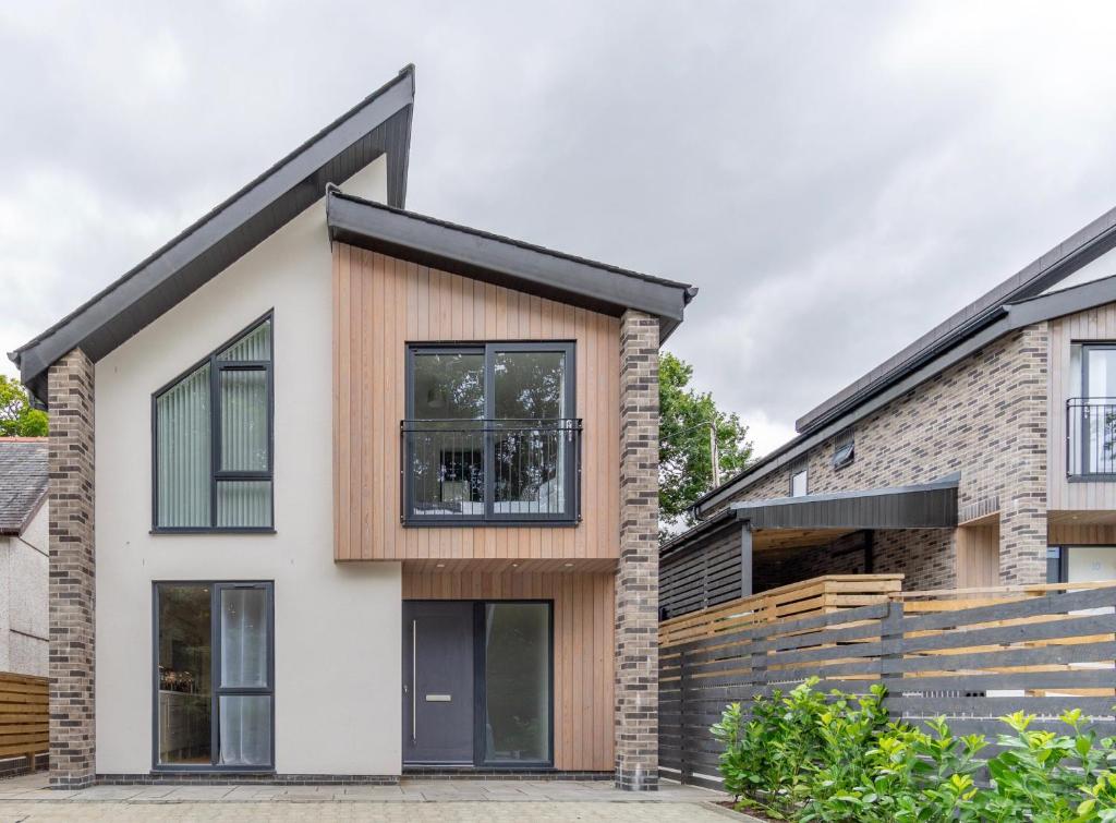 Snowdon Holiday Let, brand new home in the heart of Llanberis, Llanberis