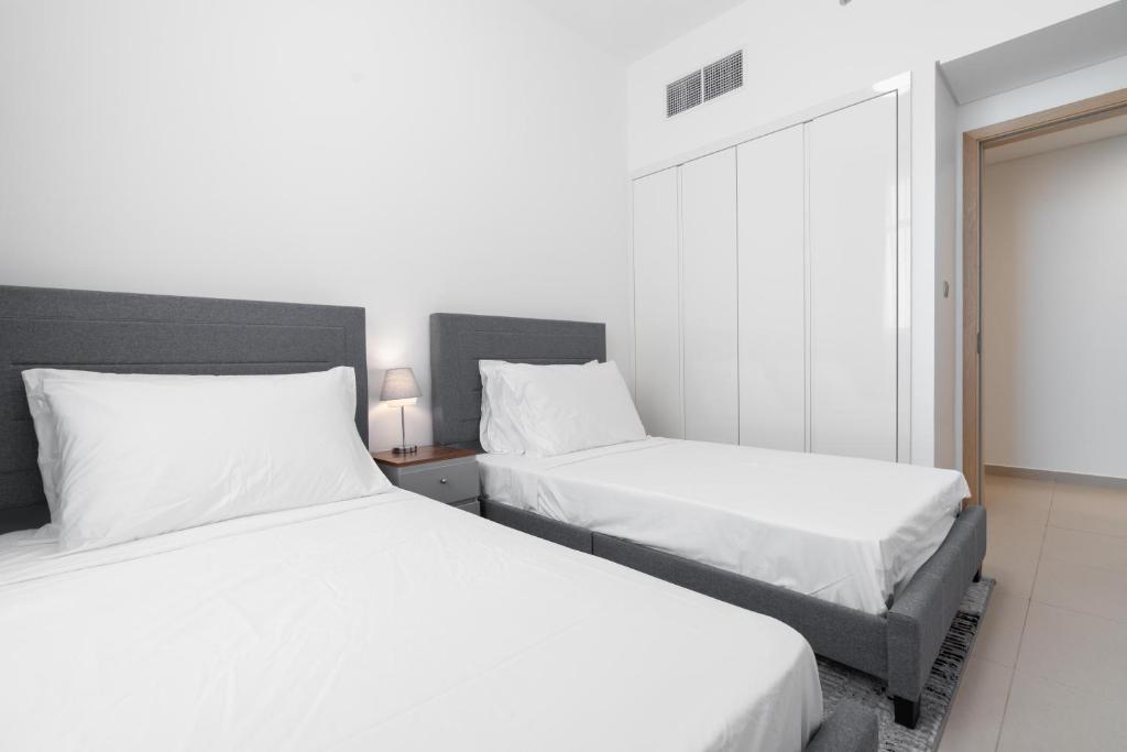 Stay Holiday Homes by Al Ghurair - Al Barsha First 01 - Dubai photo