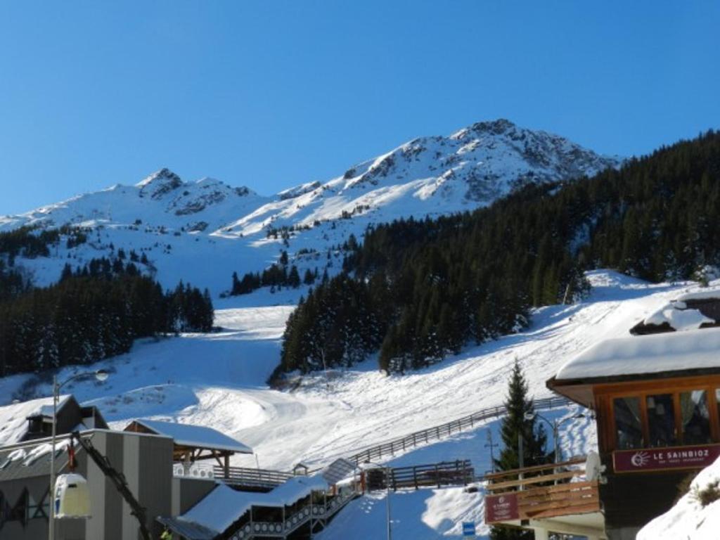 Studio cabine au pied des pistes - 2