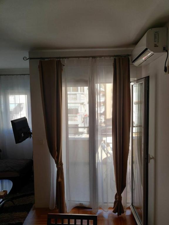 Bedroom apartment, Budva, Mainska ulica - 2
