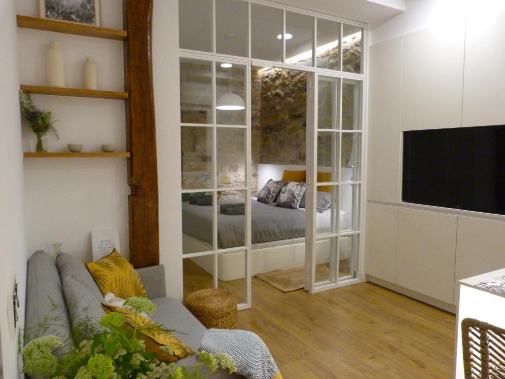 Chic Gran Vía, nuevo apartamento de diseño en Gros by ChicDonosti - 2