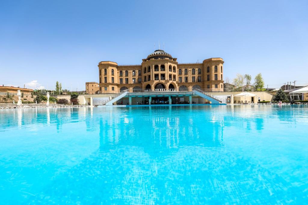 Latar Hotel Yerevan photo