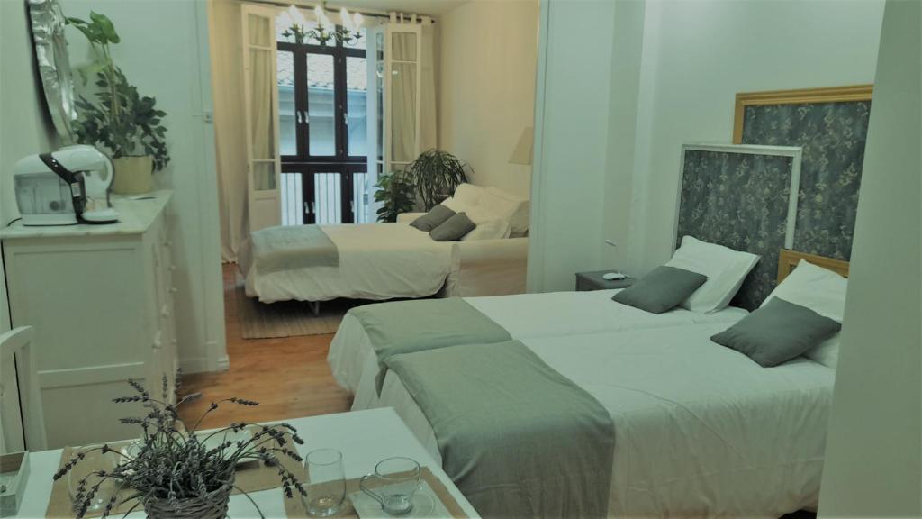 Habitación Centro Pamplona - acceso independiente - 3