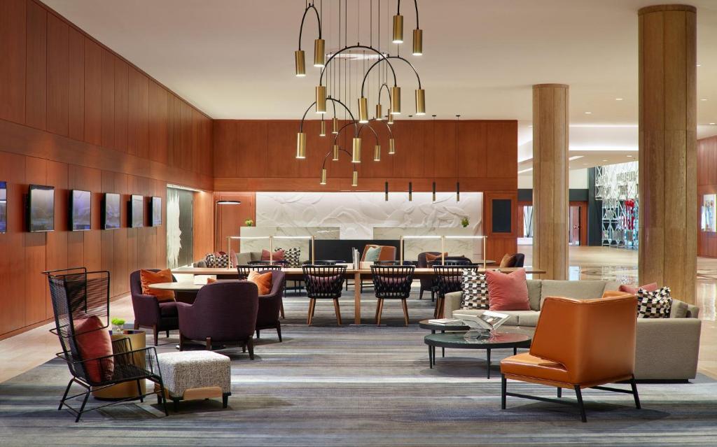Omni Atlanta Hotel at CNN Center photo
