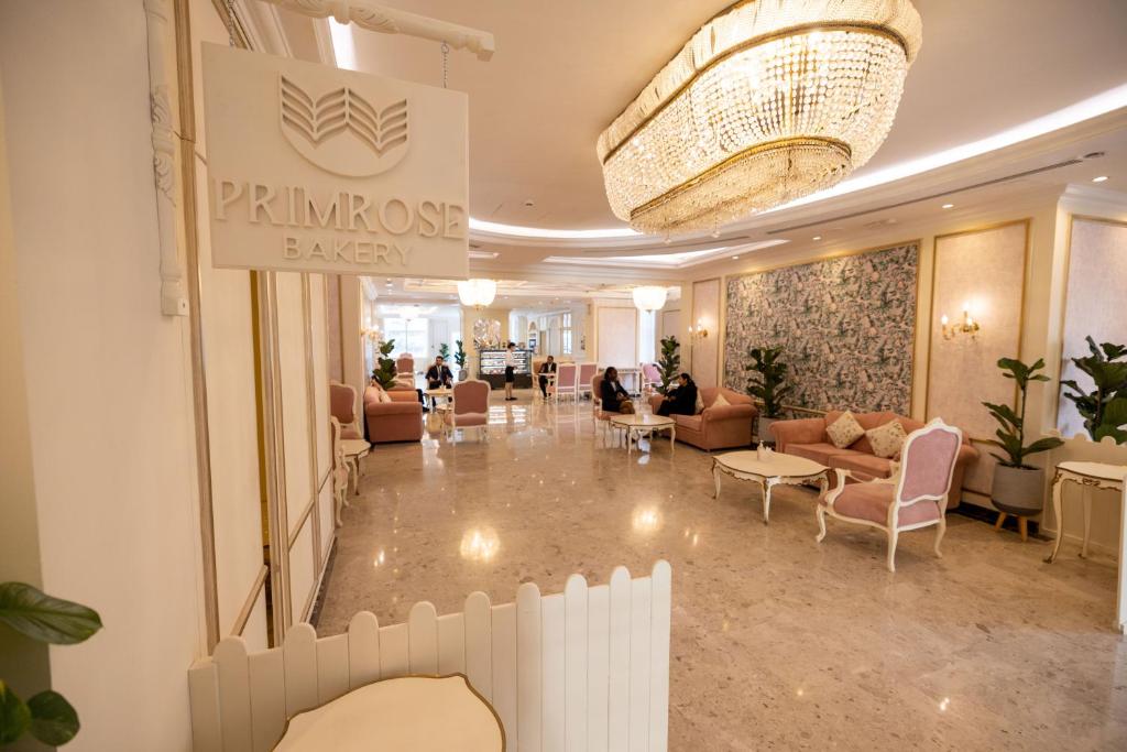 Magnum Hotel Suites photo