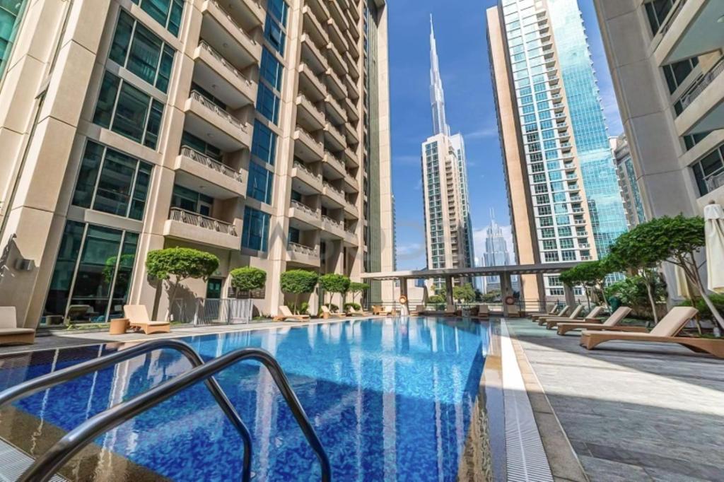HiGuests - Dazzling Apt With Panoramic View Near Burj Khalifa photo