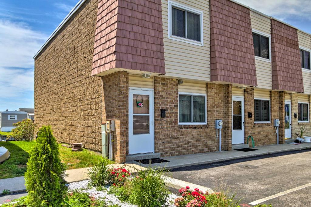 Deck with Canal Access Ocean City Townhome, Ocean City