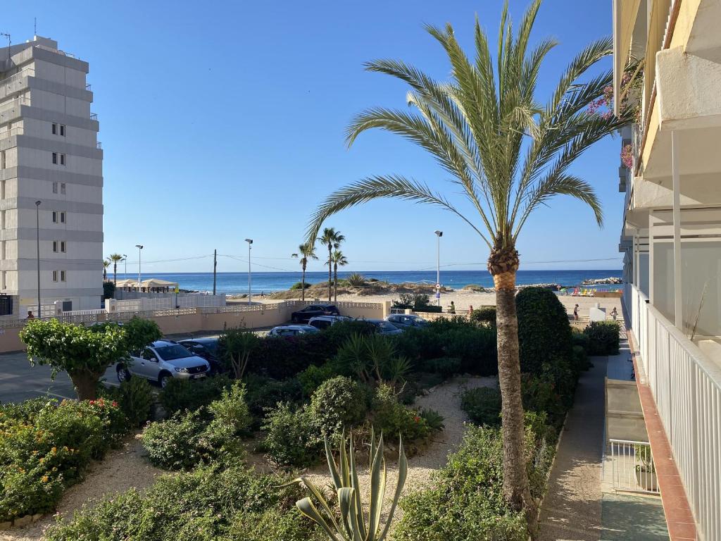 Apartamento en primera linea en Calpe - 2