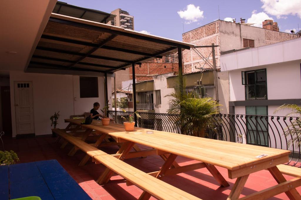 La Familia Hostel - Parque Poblado - 3