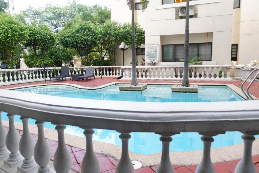 MY Property Timog photo