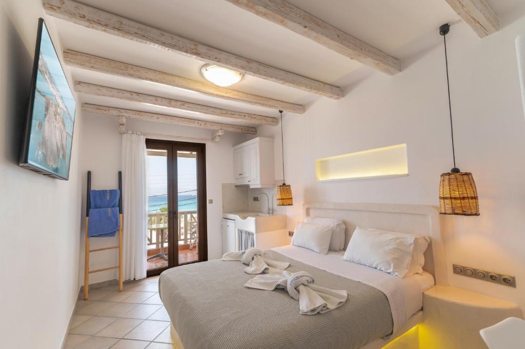 Nikos Apartments and Studios — Hotel in Naxos Island