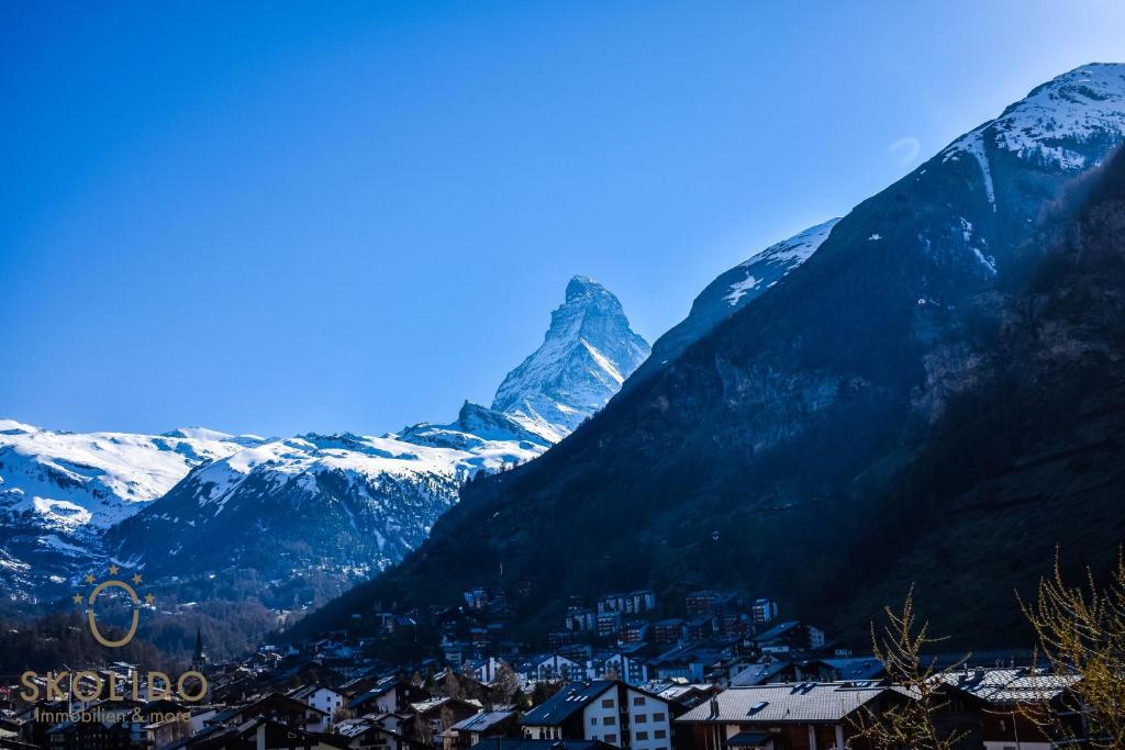 Wohnung in Zermatt mit postkarten Matterhornblick photo
