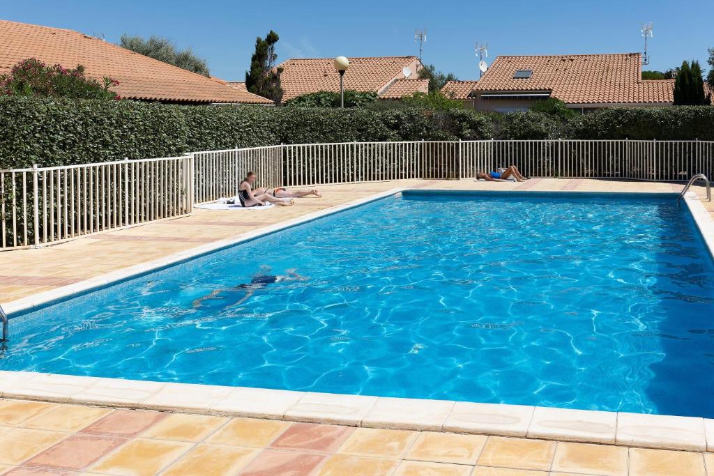 Gruissanne - Maison avec piscine, à 150m de la plage - 3