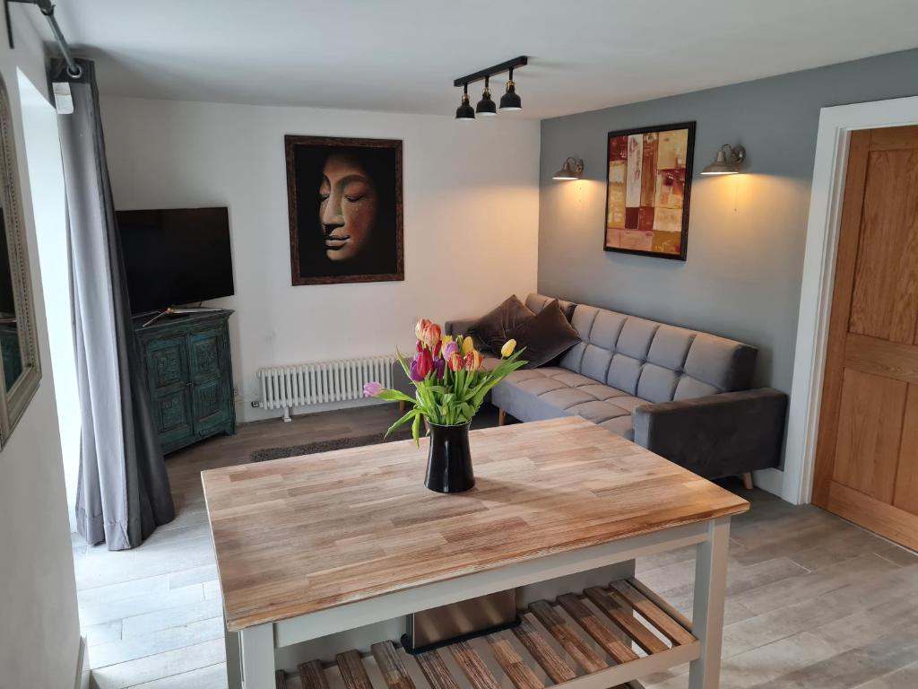 The Little Cottage, West Pennard photo 3