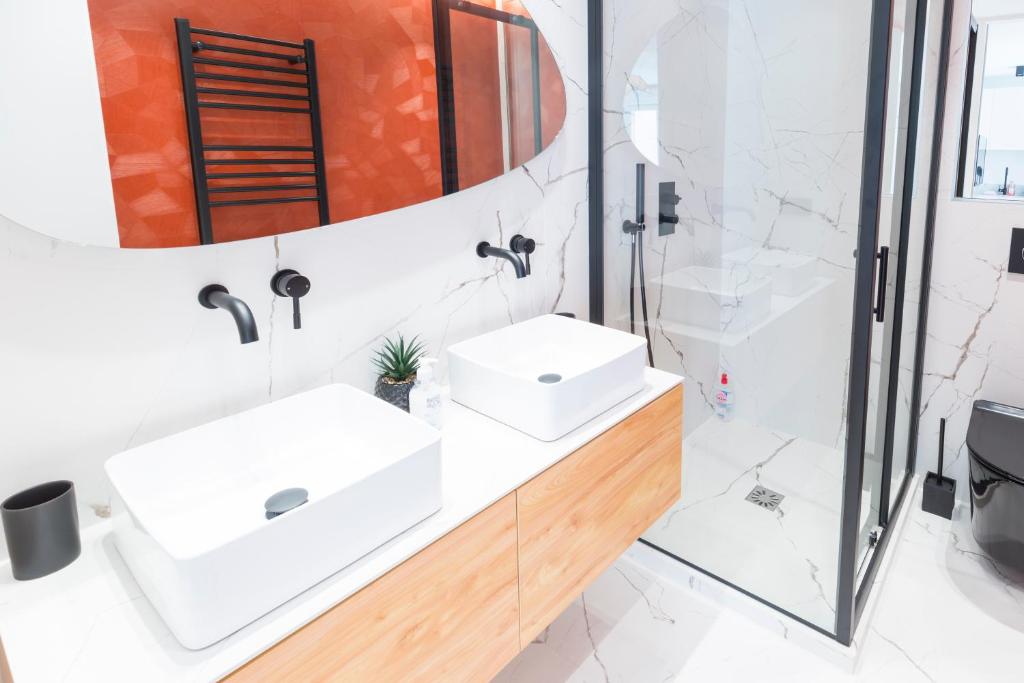 VILLA RENAISSANCE - MONACO - 2 PIECES - Parking - 5
