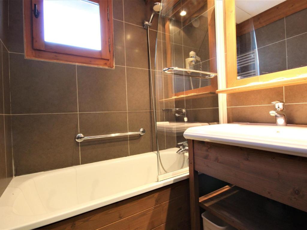 Appartement rénové proche centre, 2 chambres, 6 pers, balcon, casiers à skis - 4