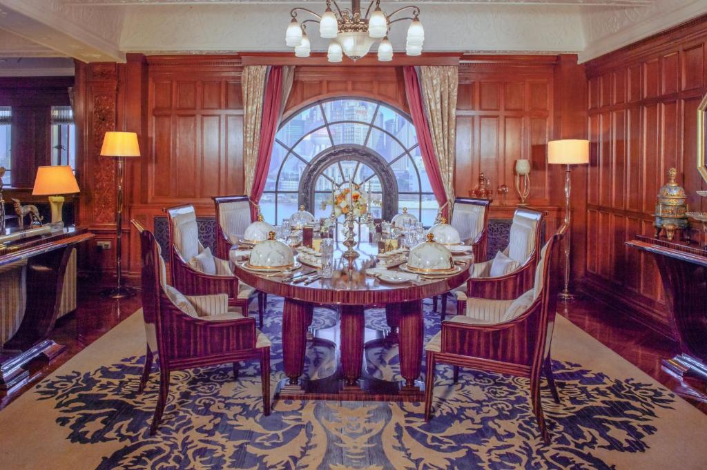 Facilities, Fairmont Peace Hotel on the Bund in Shanghai