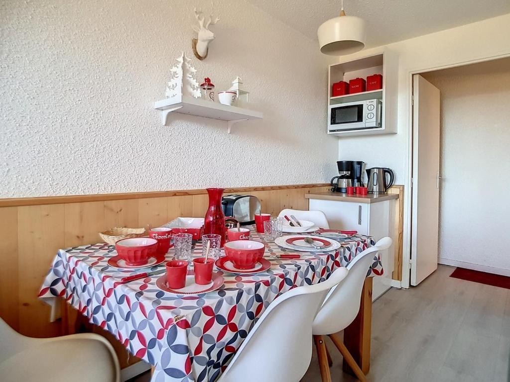 Appartement rénové 4 pers · Balcon Sud · Proche pistes et commerces - FR-1-344-1112 - 5