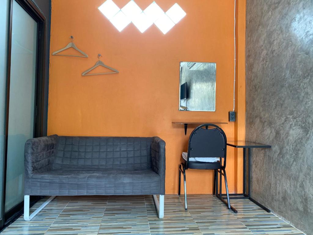 เชอโคว์ เชอโคว์ โฮมสเตย์