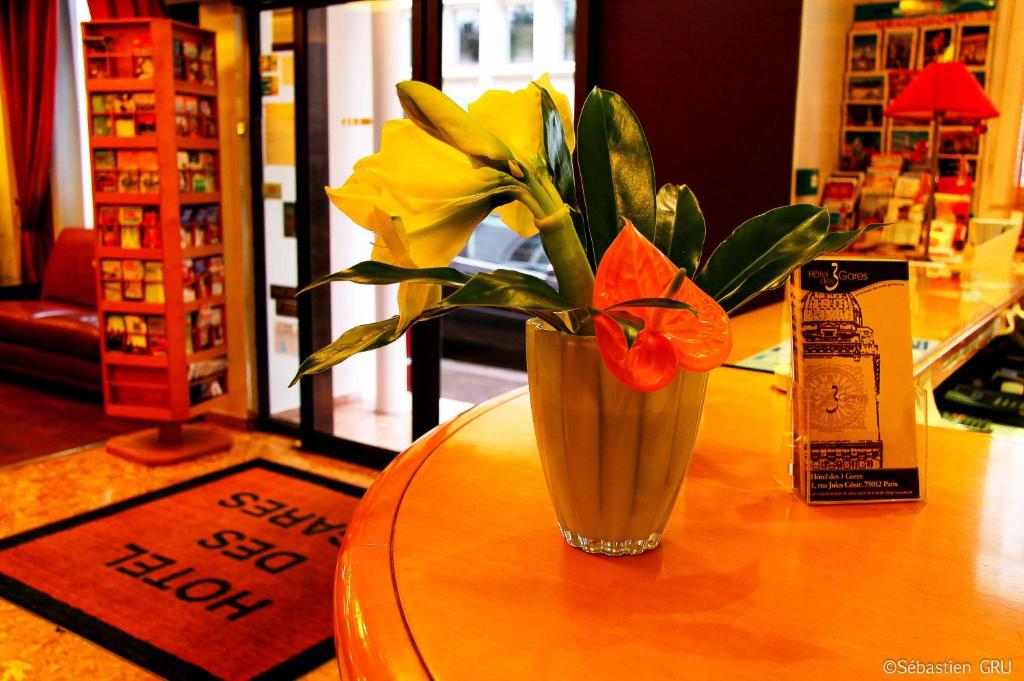 Hotel des Trois Gares photo