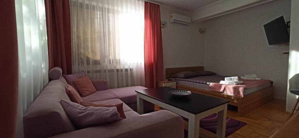 Apartment Denza City Center Sarajevo - 5