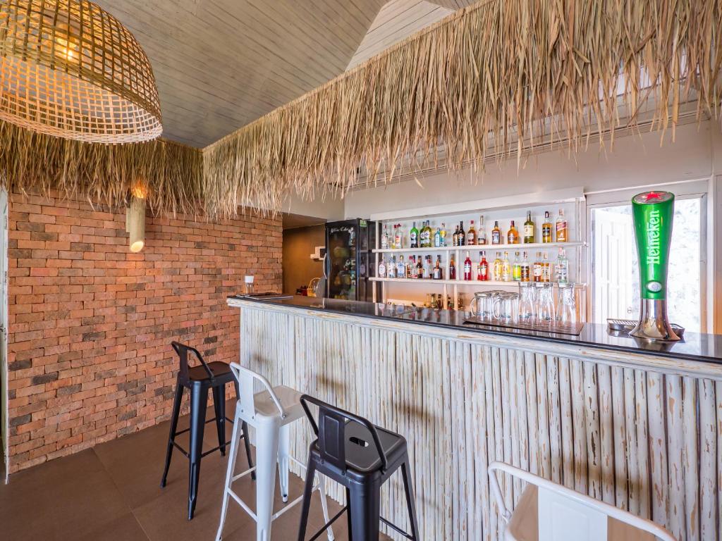 Pub/Lounge