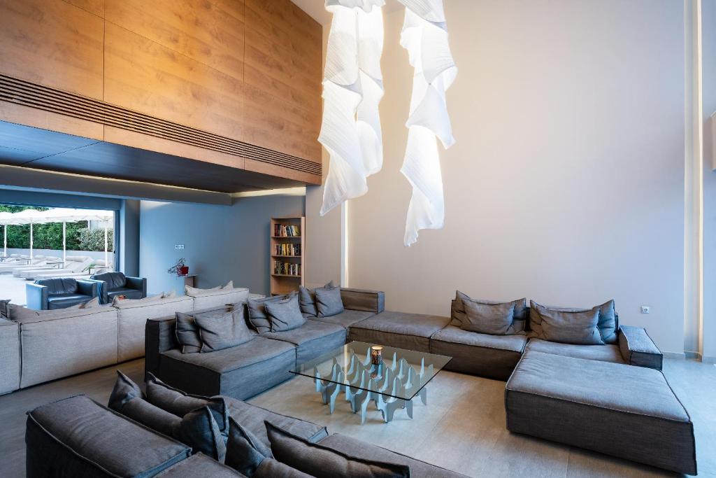 Oktober Downtown Boutique Hotel photo