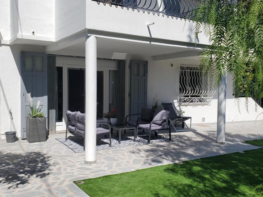 Port FREJUS T2 58m2 climatise avec terrasse, parki - 1