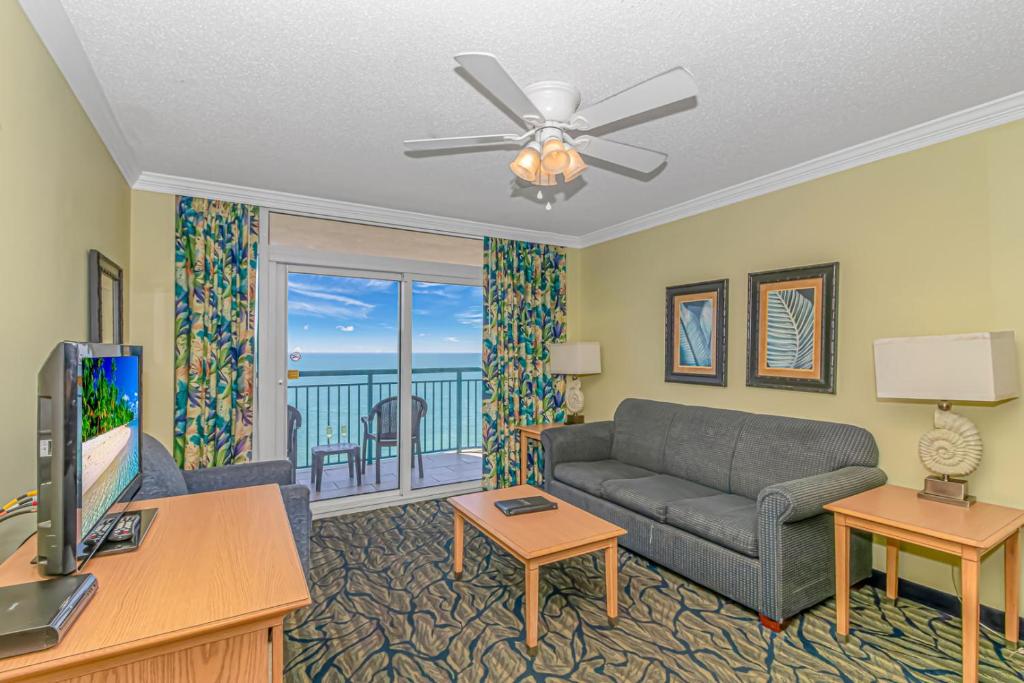 Oceanfront Myrtle Beach Hotel - Paradise Resort