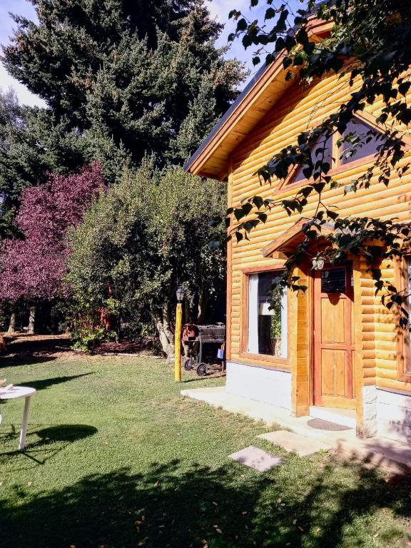 Cabanas Villa Centauro — Hotel in San Carlos de Bariloche