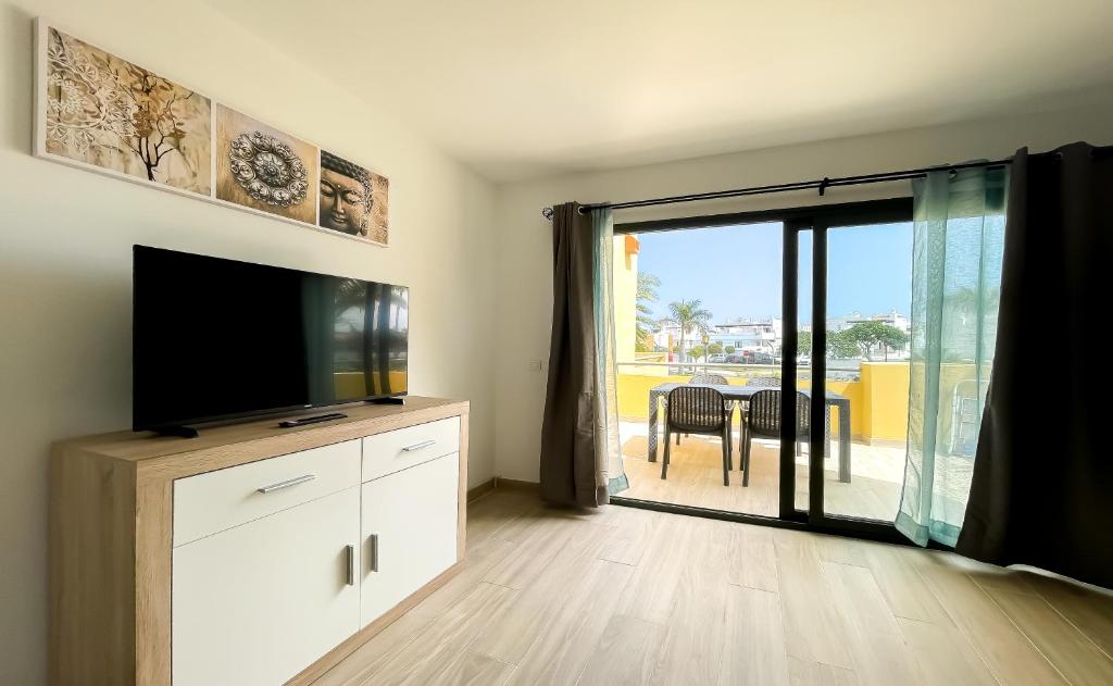 Casa Bella by Best Holidays Fuerteventura - 2