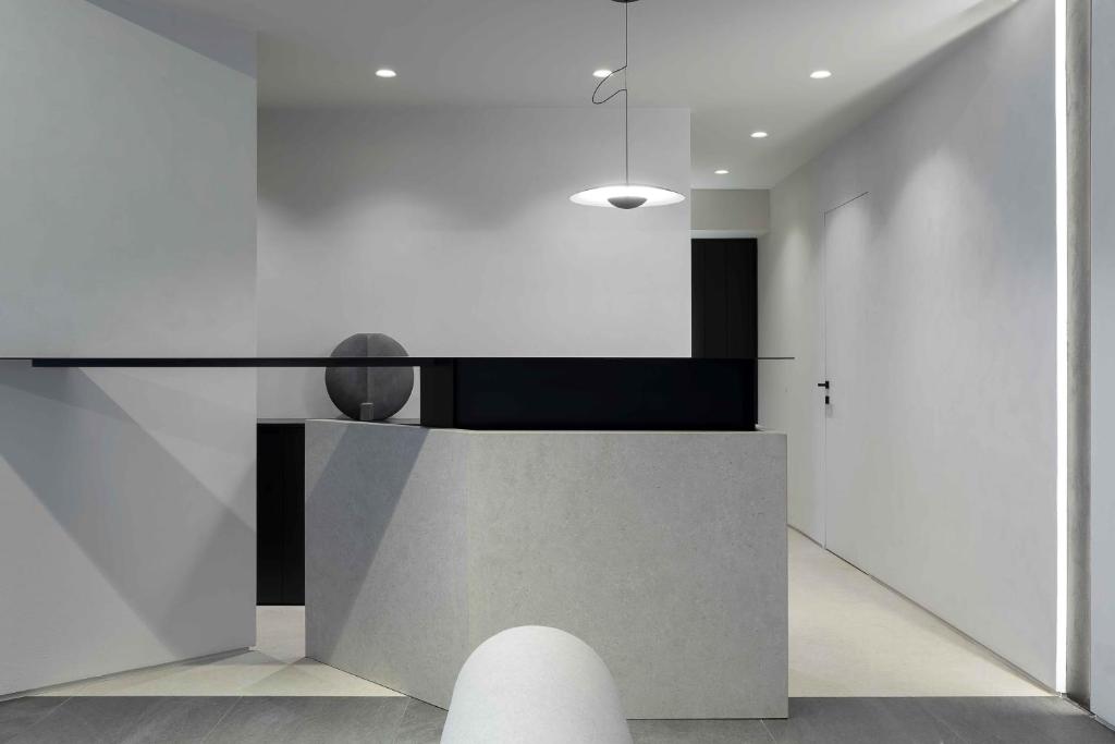 CUBIC Mykonos Seafront Design Suites photo
