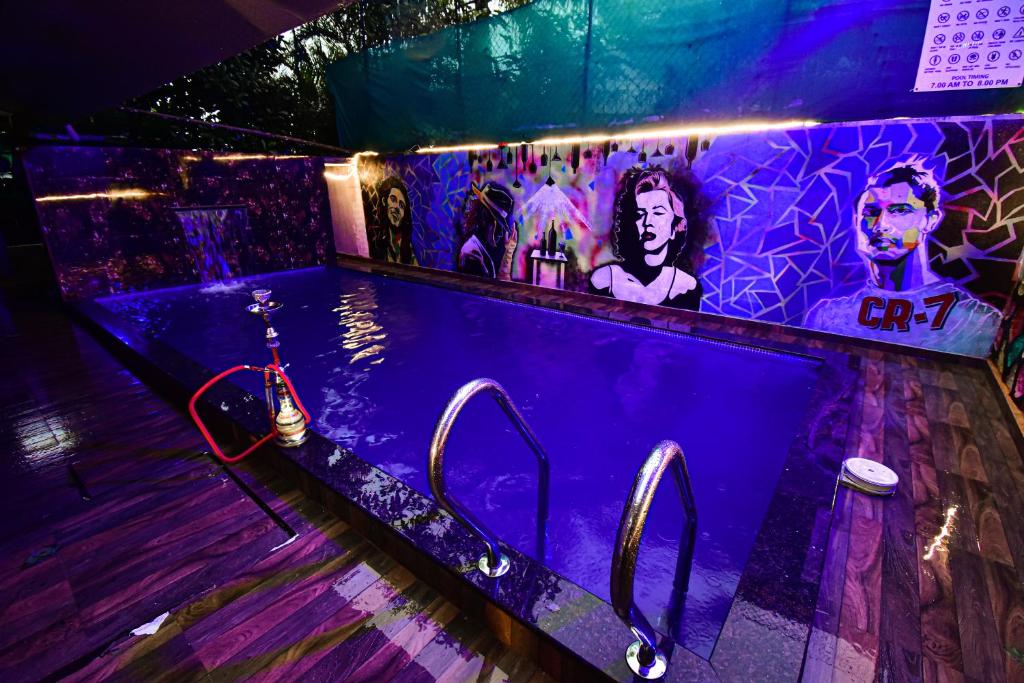 4BHK Mountain View Villa With Private Swimming Pool - MARS Villa — Hotel in Lonavala