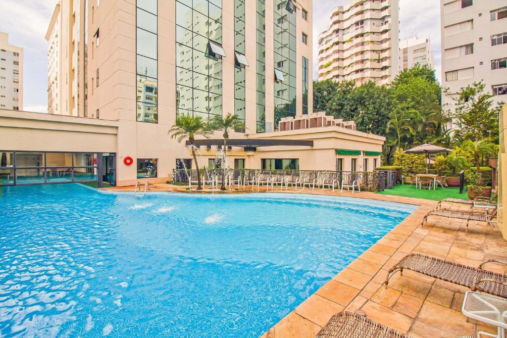 Apartamento c otima localizacao em Higienopolis SP