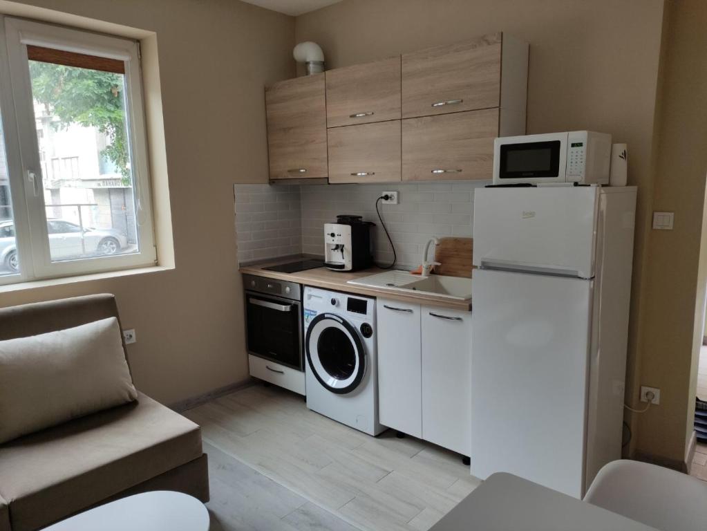 Light side Inn, Ruse