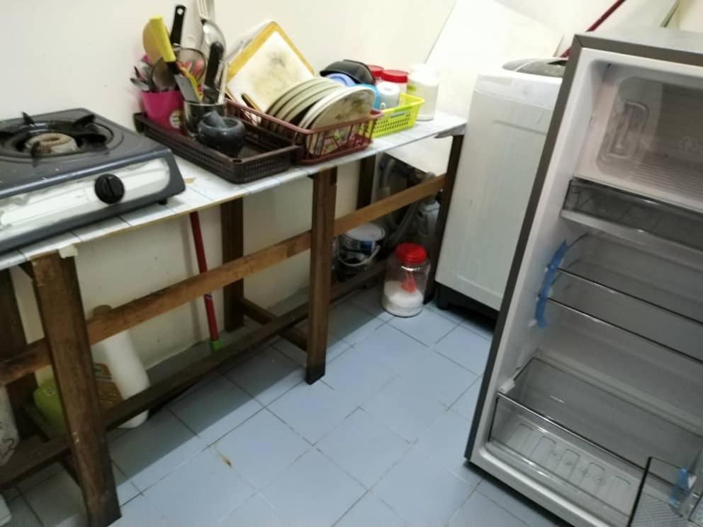 Homestay Kuala Terengganu near Batu Burok, Hospital HSNZ, KTCC Mall, Drawbridge C photo
