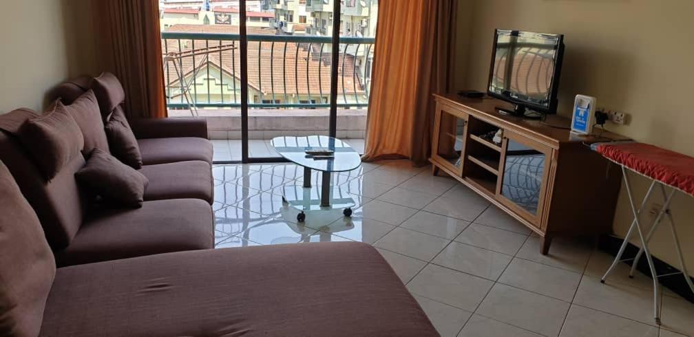 Marina Court Yr 1st Choice Family Apartment photo