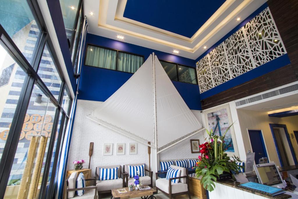 The Blue Pearl Kata Hotel photo