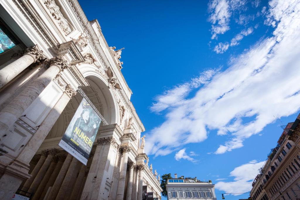 Cassa Rome Casa Roma Luxury Apartment in Rome | Book Now