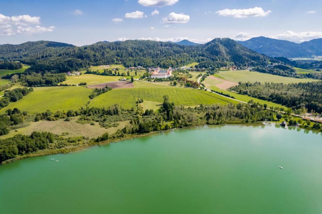 Stift St. Georgen am Längsee - 3
