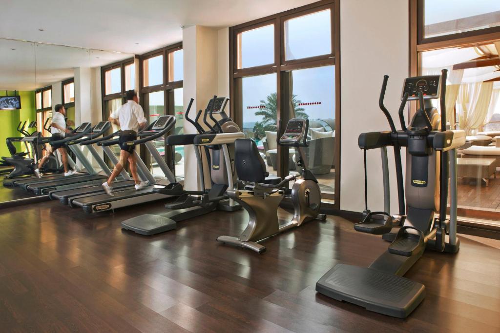 Holiday Inn Hotel and Suites Cairo Maadi photo
