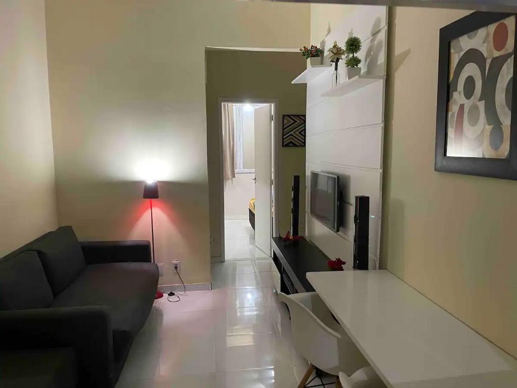 Casa confortável em frente à padaria