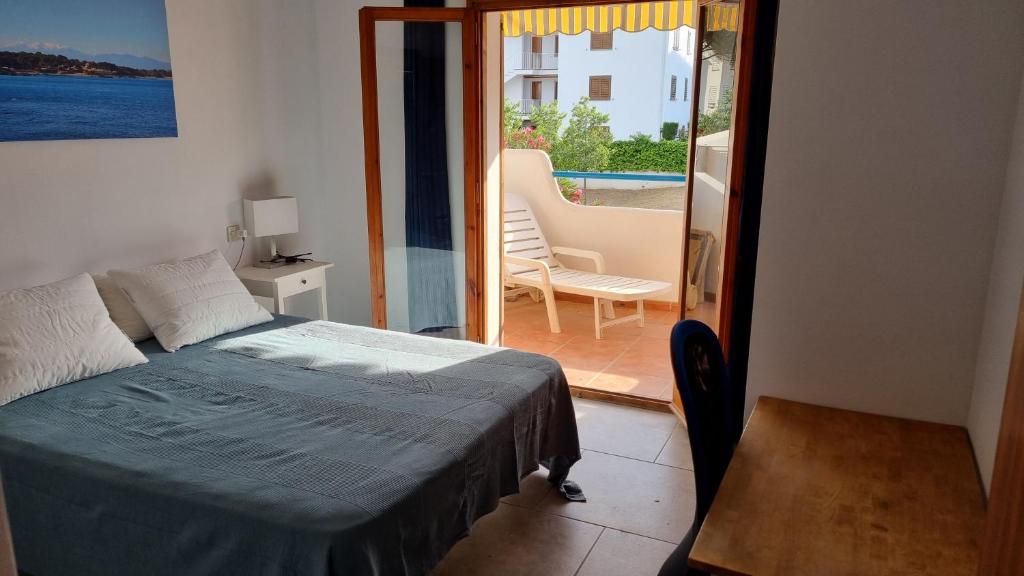 Apartamento familiar con piscina y wifi - 5