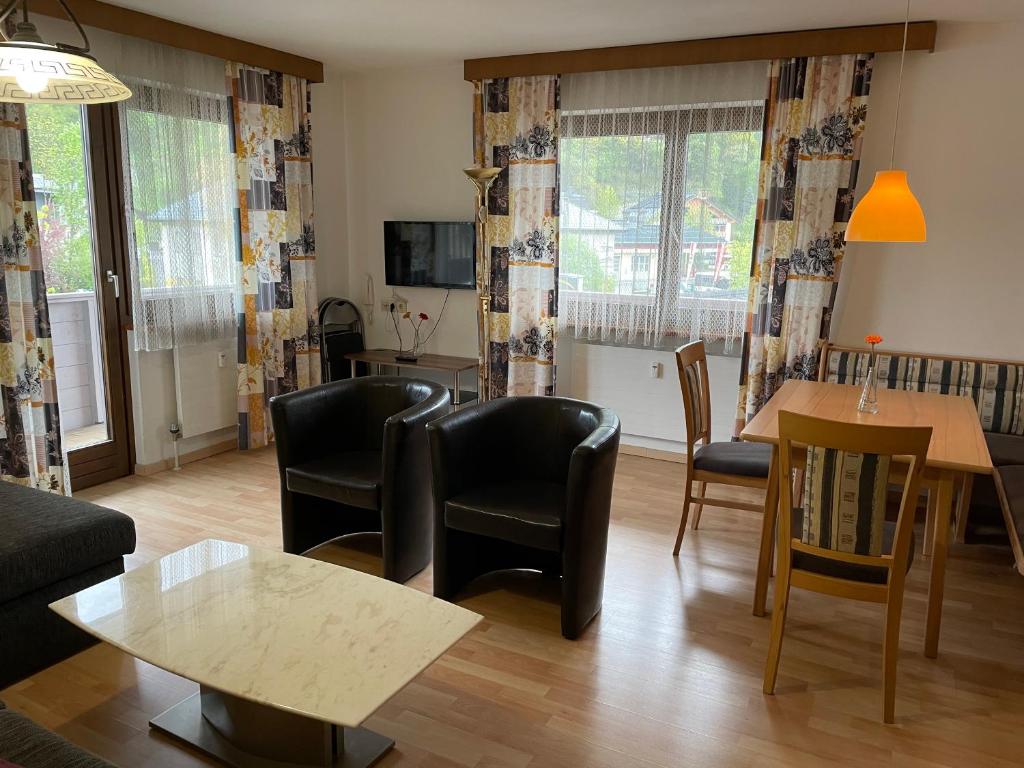 Captains Sunny Apartment at Sigl with SUMMERCARD - 2